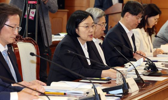 '촘촘한 소비자 권리보장 체계 만들어야'