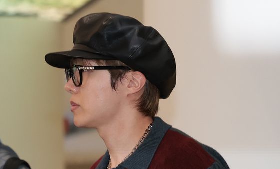 제이홉, 근사한 안경 오빠
