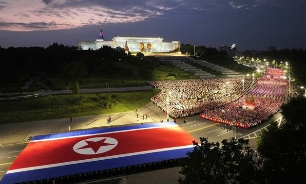 北, 9·9절 78주년 맞아 평양서 시가행진·경축야회