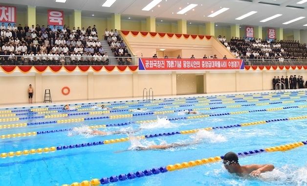北, 9·9절 평양 대학생 수영대회…김일성대 종합 1위
