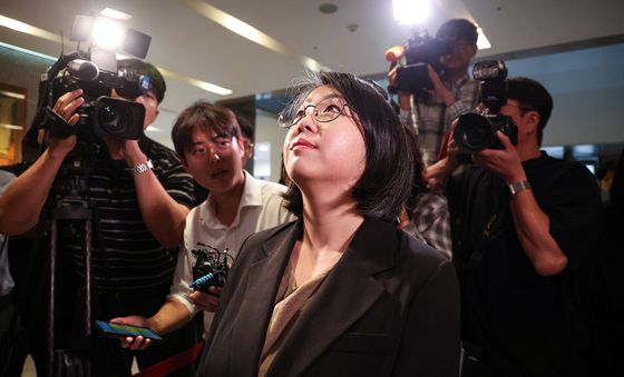 출근하는 용혜인 장관 후보자