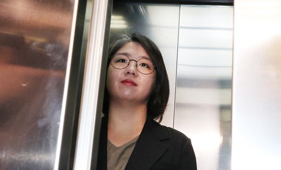 출근하는 용혜인 장관 후보자