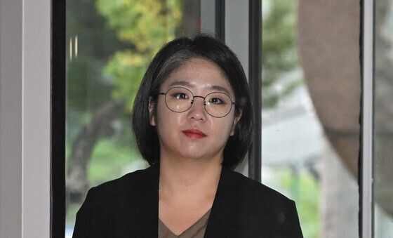 청문 준비사무실 출근하는 용혜인 후보자