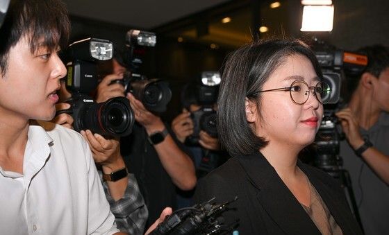 청문 준비사무실 출근하는 용혜인 후보자