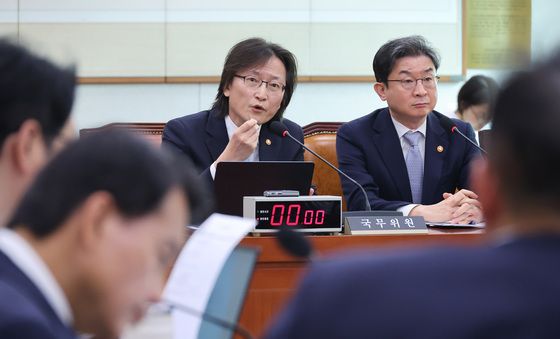 법사위 답변하는 주병기 공정거래위원장