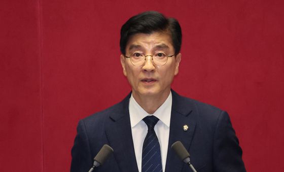 대정부질문하는 이해식 의원