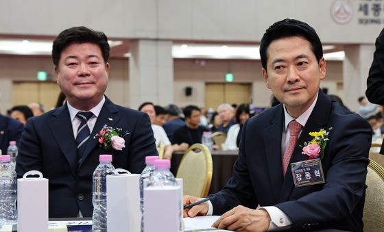 장동혁 대표, 한국공인중개사협회 법정단체 출범 및 창립 40주년 기념식 참석