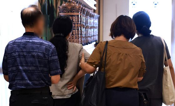 기자회견 마친 남동발전 실종자 가족