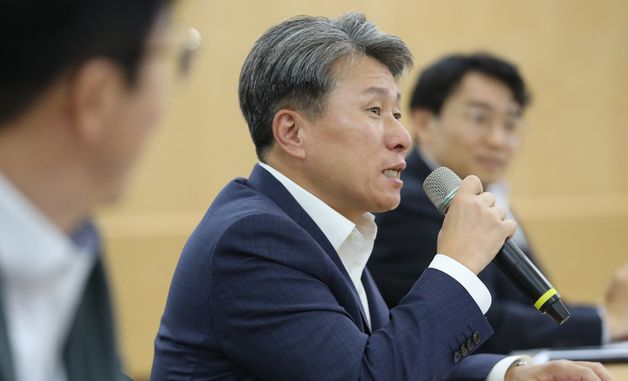 인사말하는 최은주 코레일 부사장