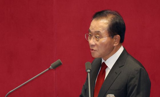 대정부질문 하는 윤재옥 의원