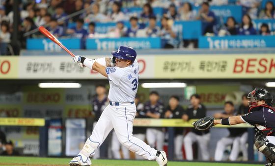 삼성 최형우 '멀티히트'
