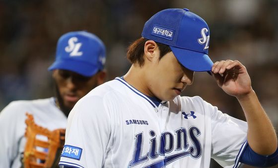 '6이닝 2실점' 아쉬워하는 원태인