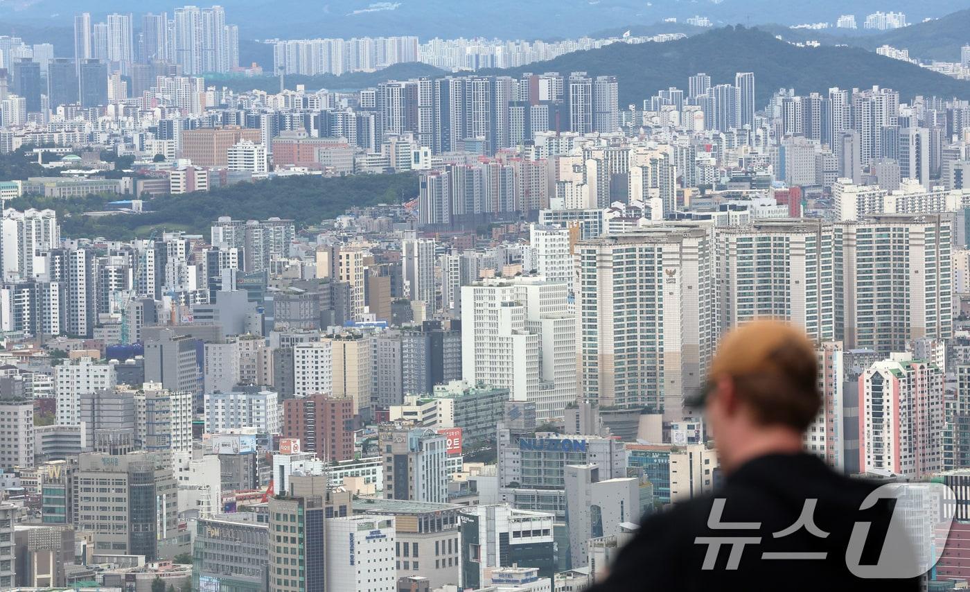 서울 남산에서 바라본 아파트 단지 모습. (자료사진)/뉴스1 ⓒ News1 김명섭 기자