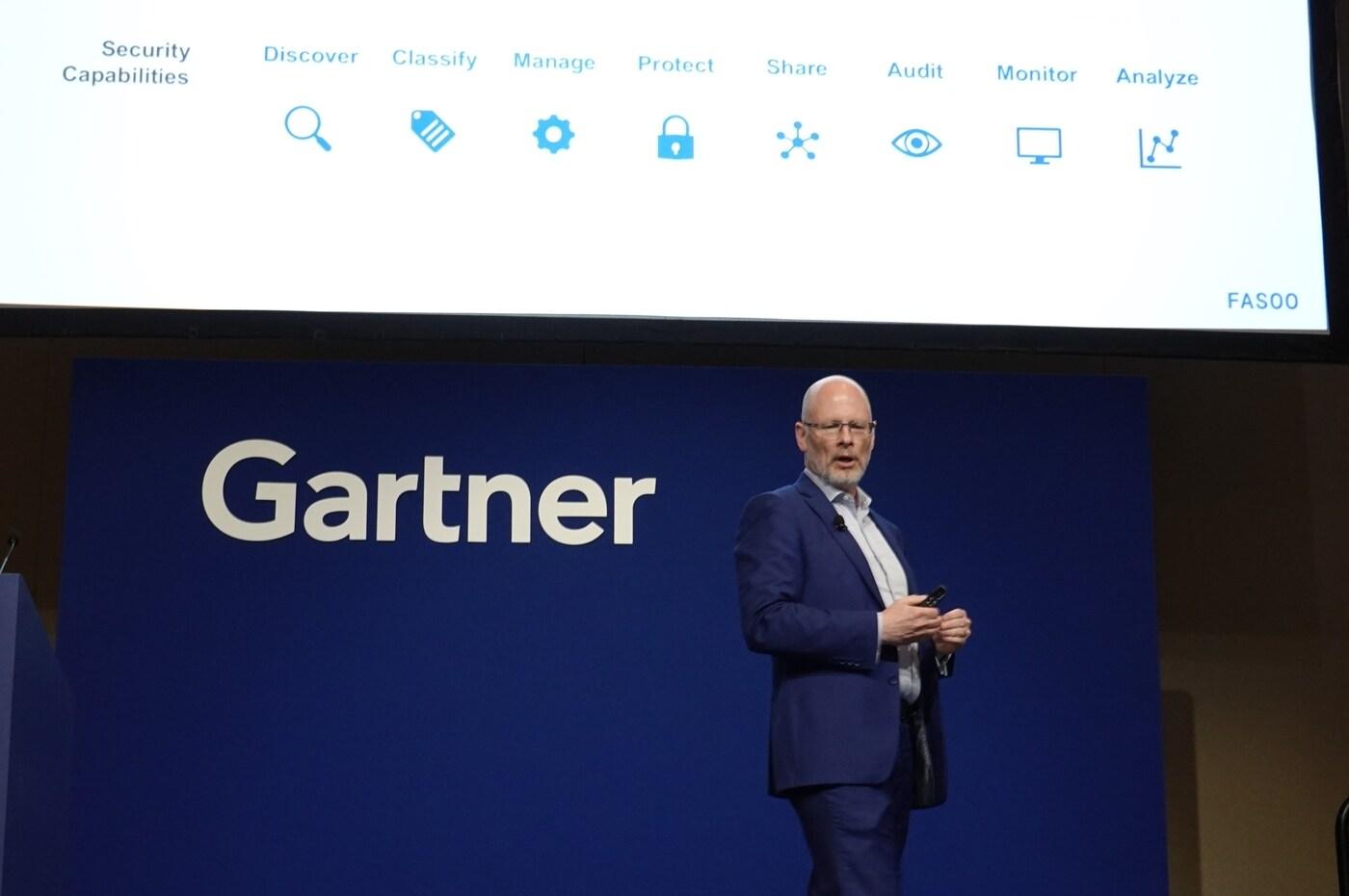 이달 9일 론 아덴 파수 미국법인 최고기술책임자(CTO)가 가트너 시큐리티 서밋 2025에서 발표를 진행하는 모습이다.(파수 제공)