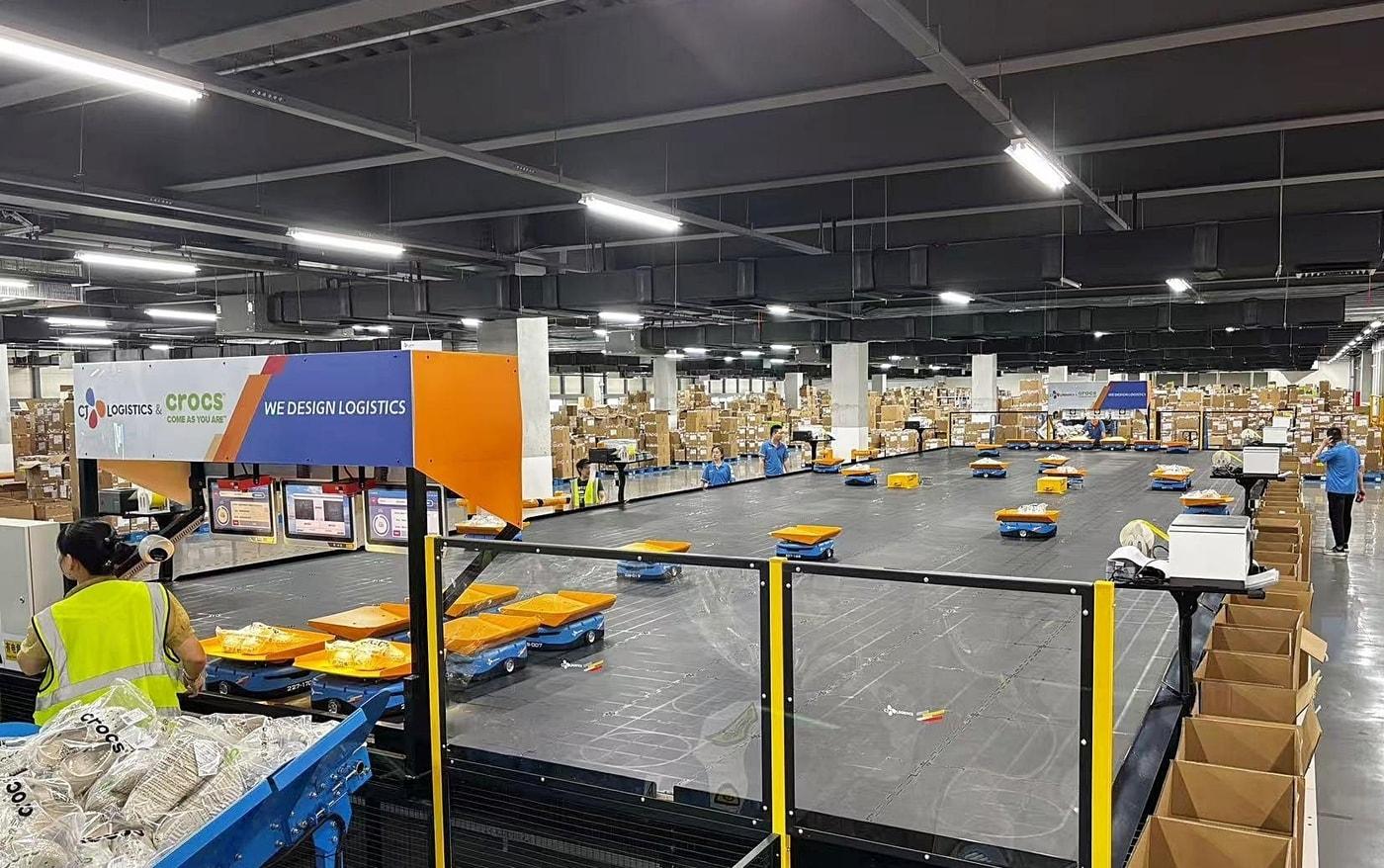 상하이 소재 크록스 물류센터의 모습. (CJ대한통운 제공)