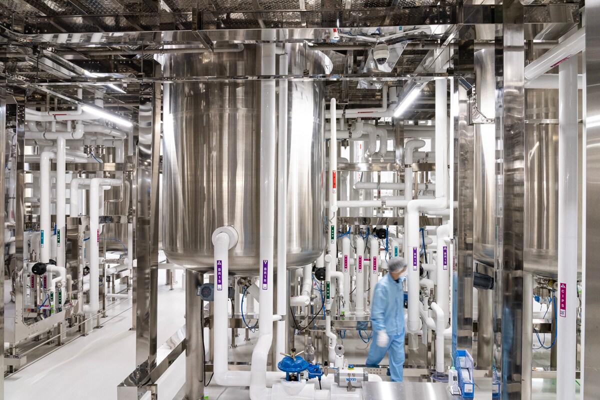 본문 이미지 - 한미약품 평택 바이오플랜트 내부 시설 모습. (한미그룹 제공)
