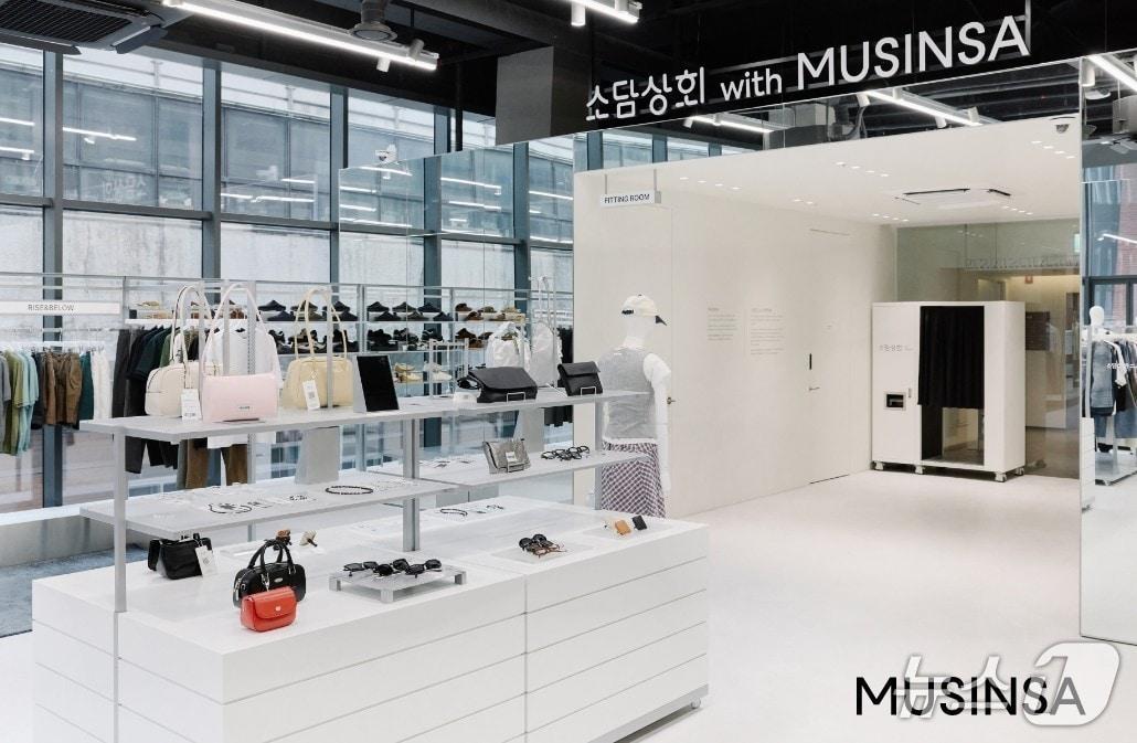 본문 이미지 - 무신사 소담상회 모습(무신사 제공)