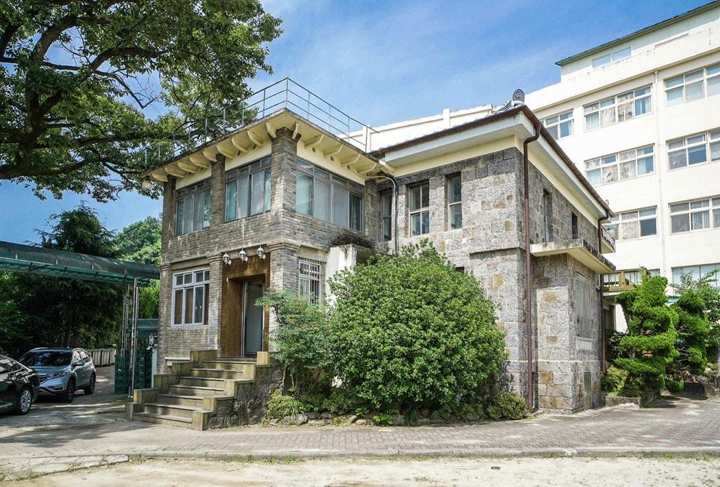 본문 이미지 - 로저스 선교사 사옥(국가유산청 제공)