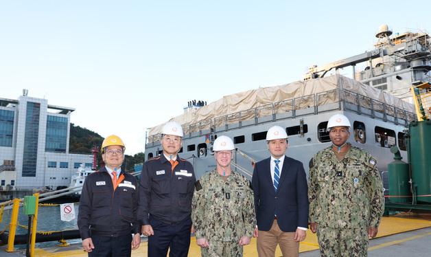 美 방문 해군참모총장, 한화오션 거제사업장