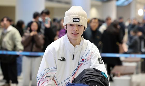 동계 올림픽 마치고 입국하는 차준환