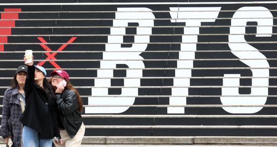 BTS 컴백 라이브 'D-6'