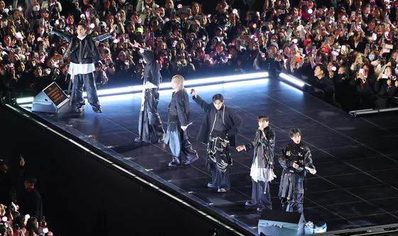 광화문에 울려 퍼진 BTS ‘아리랑’