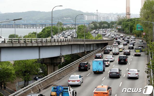 강변북로에 AI 영상검지 시스템 도입…돌발상황 자동 식별 - 뉴스1